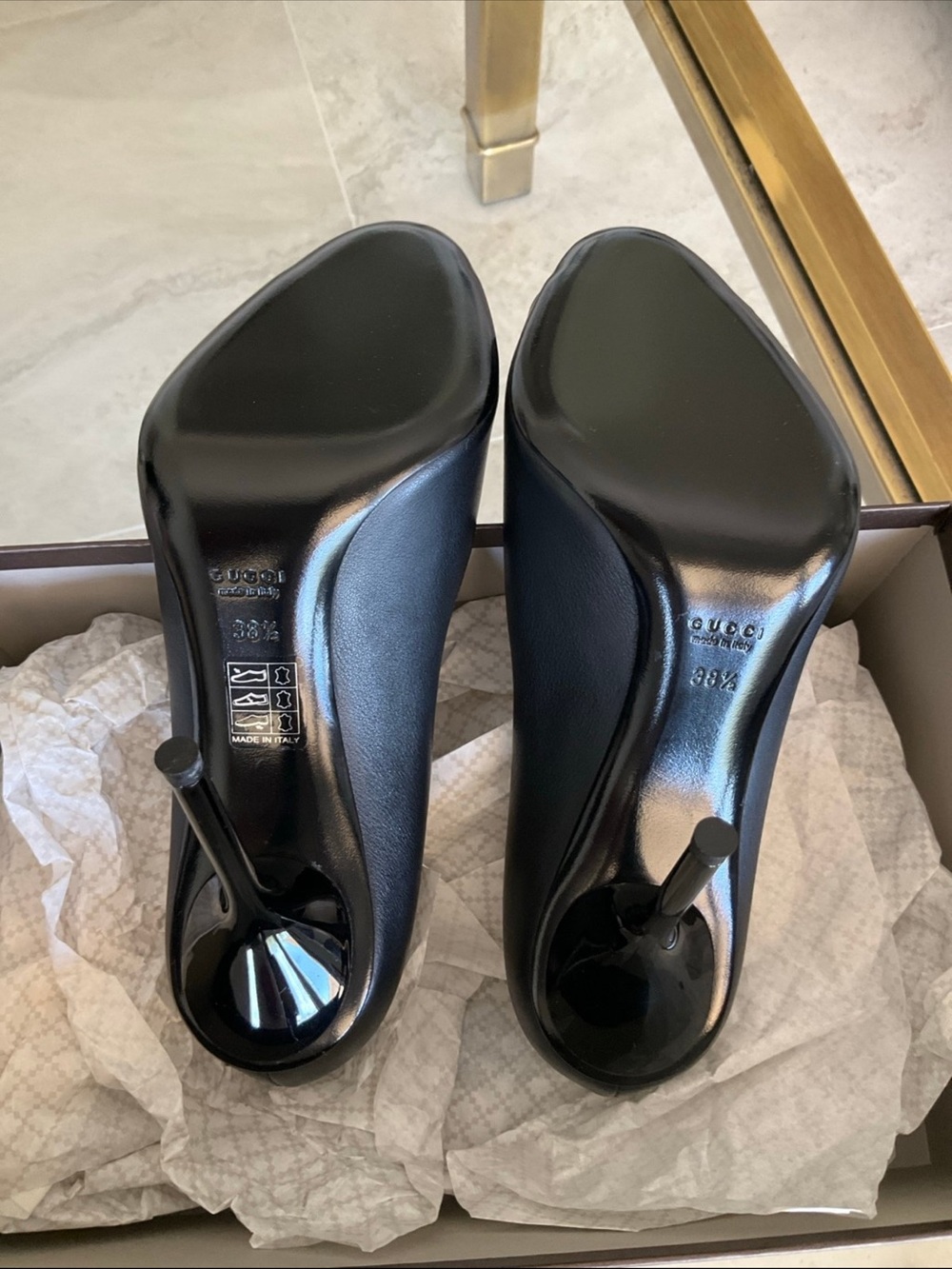 Gucci black Nero silver logo plaque peep toe heels, 38.5, NIB! - Picture 6 of 11